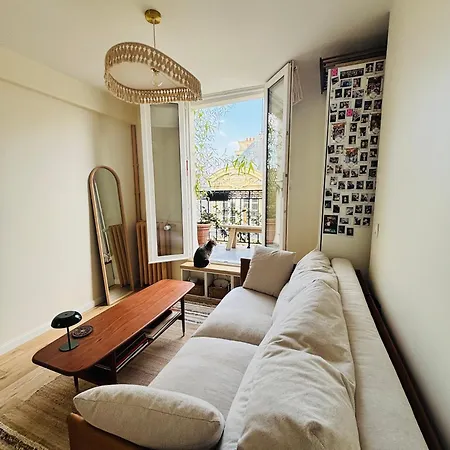 Sorbonne Lägenhet *